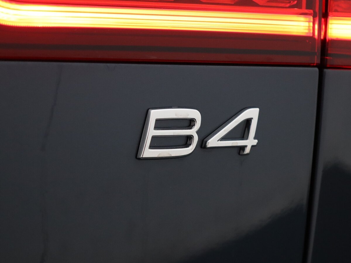 35574351 volvo v60 2 0 b4 plus bright 8c0129