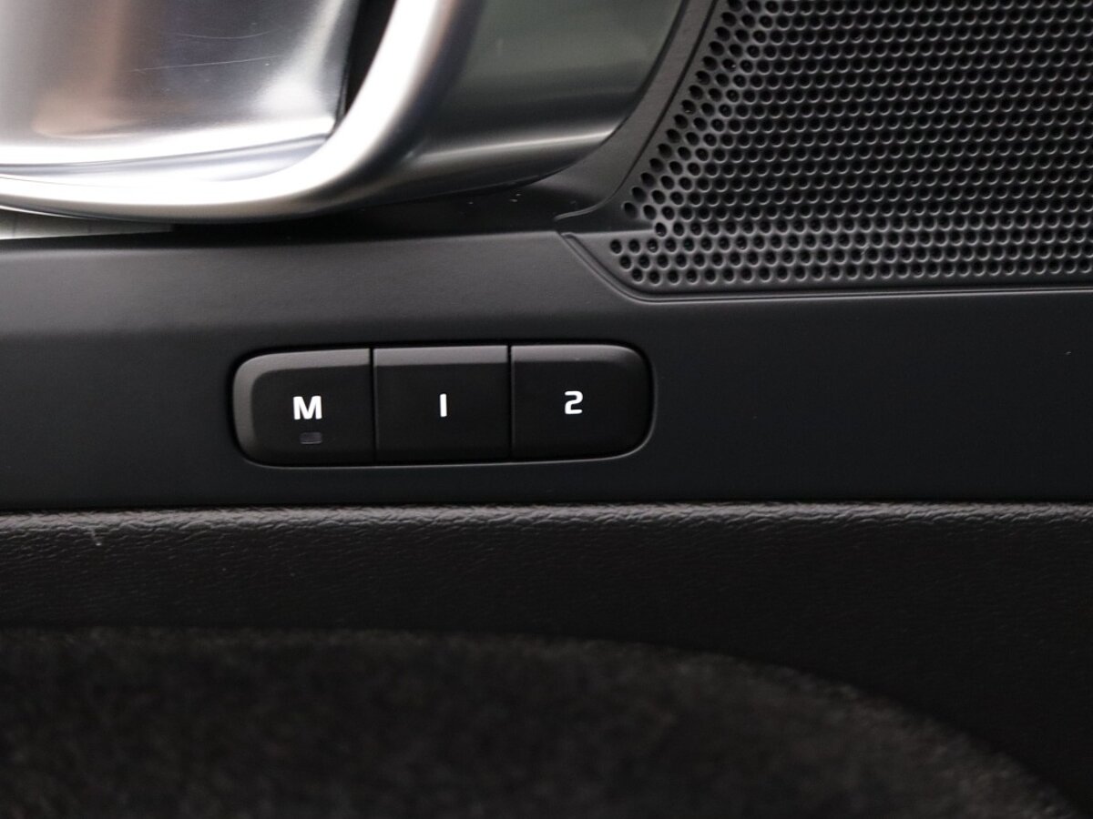 43383642 volvo xc40 1 5 t5 plus bright 1bd79f