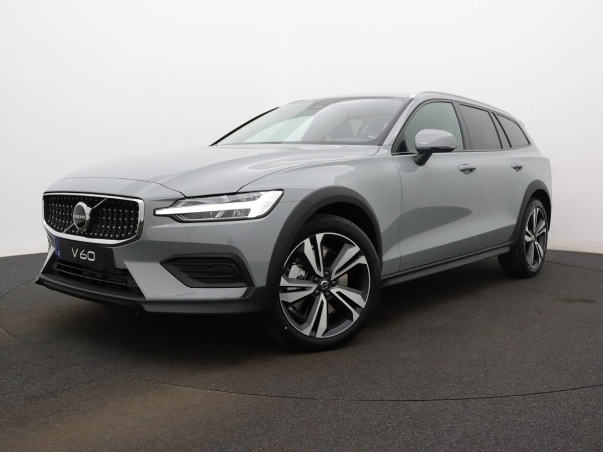 45761063 volvo v60 cross country 2 0 b5 awd core 78