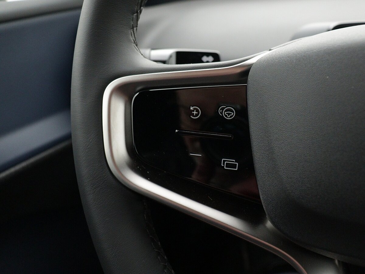 48959906 volvo ex30 ex 30 extended range 2wd plus onyx black 20 lichtmetalen ve 86