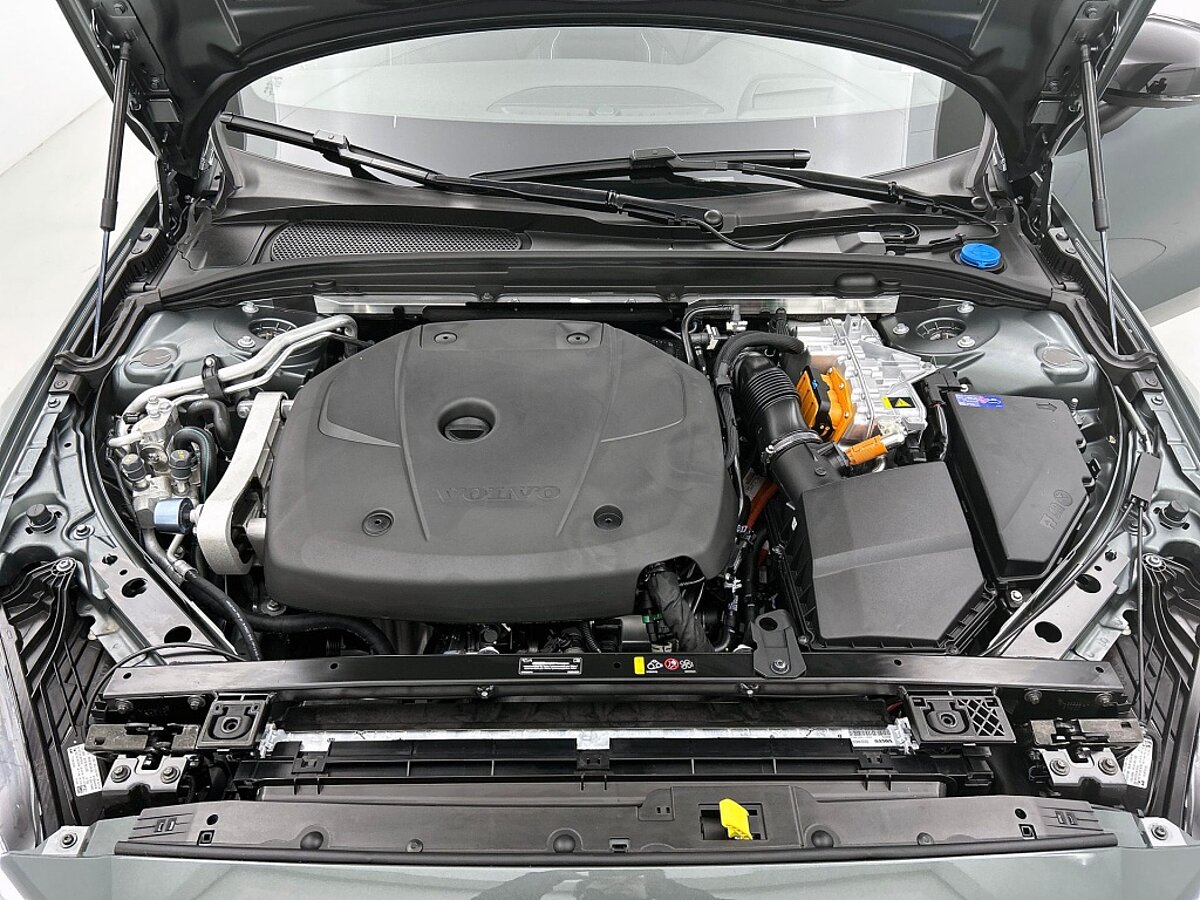 49671201 volvo v60 t6 twin plus dark nieuw actie van 64 480 voor 59985 29