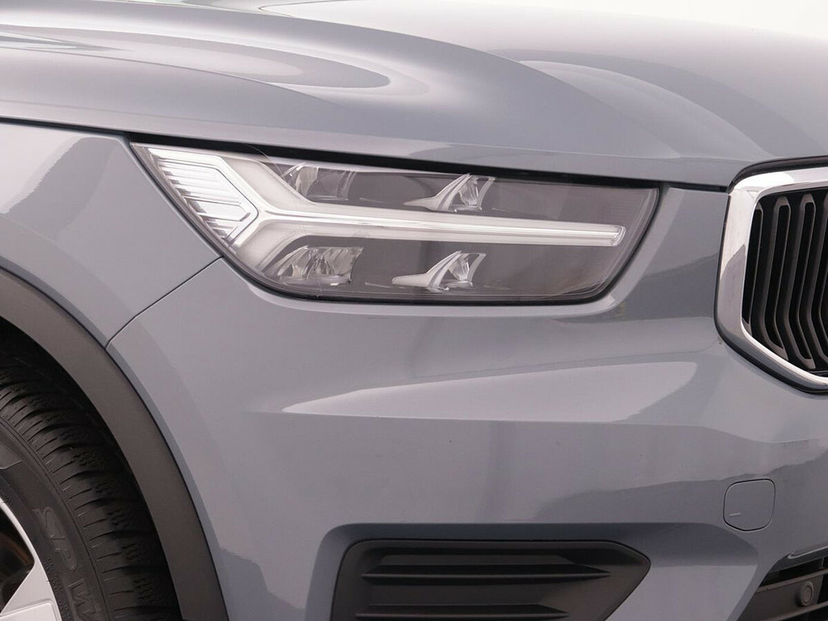 34450922 volvo xc40 1 5 t3 automaat momentum pro 24 mnd garantie donker glas 70