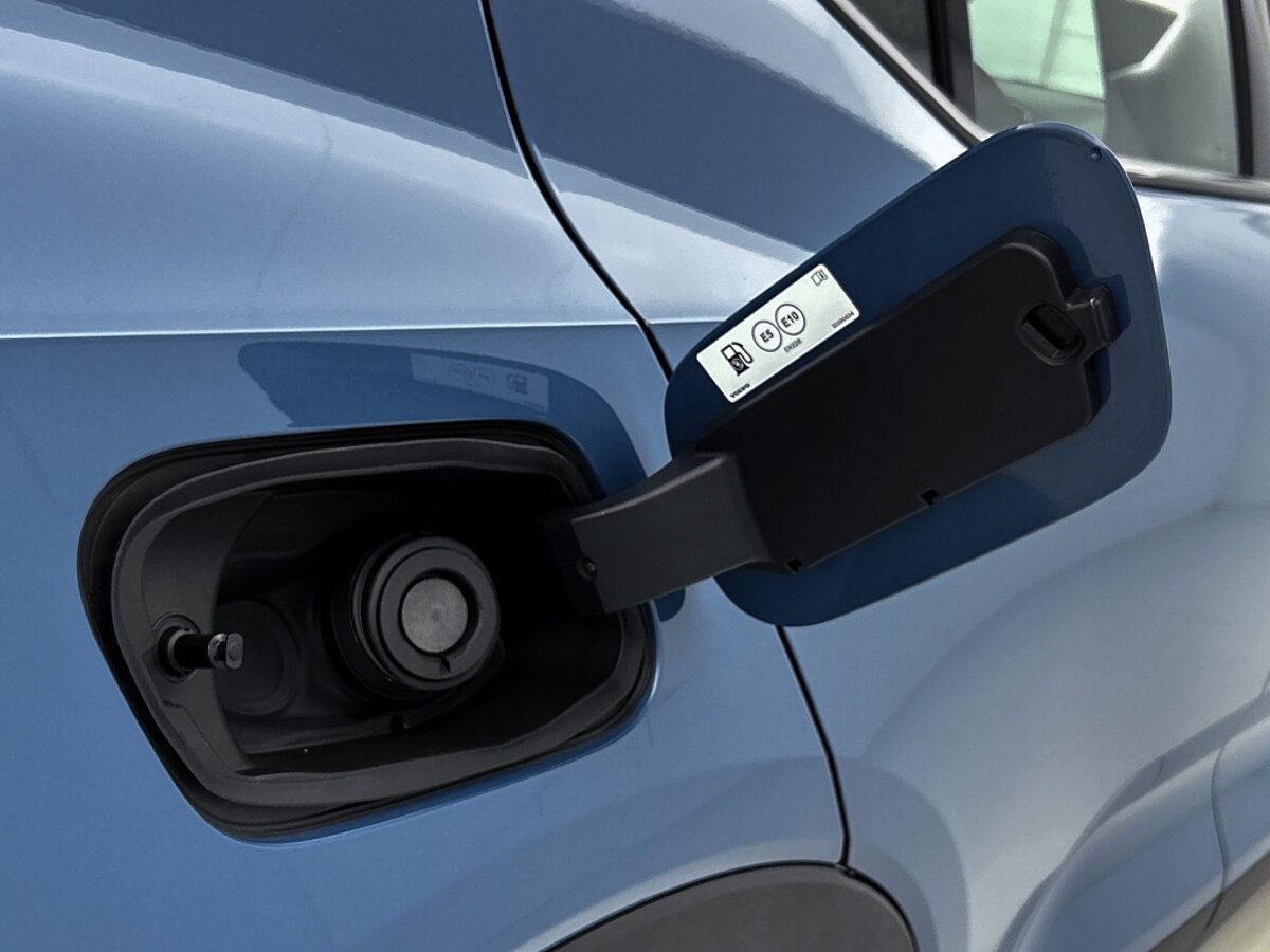 44837918 volvo xc40 2 0 b4 plus adaptive cruise camera trekhaak 29