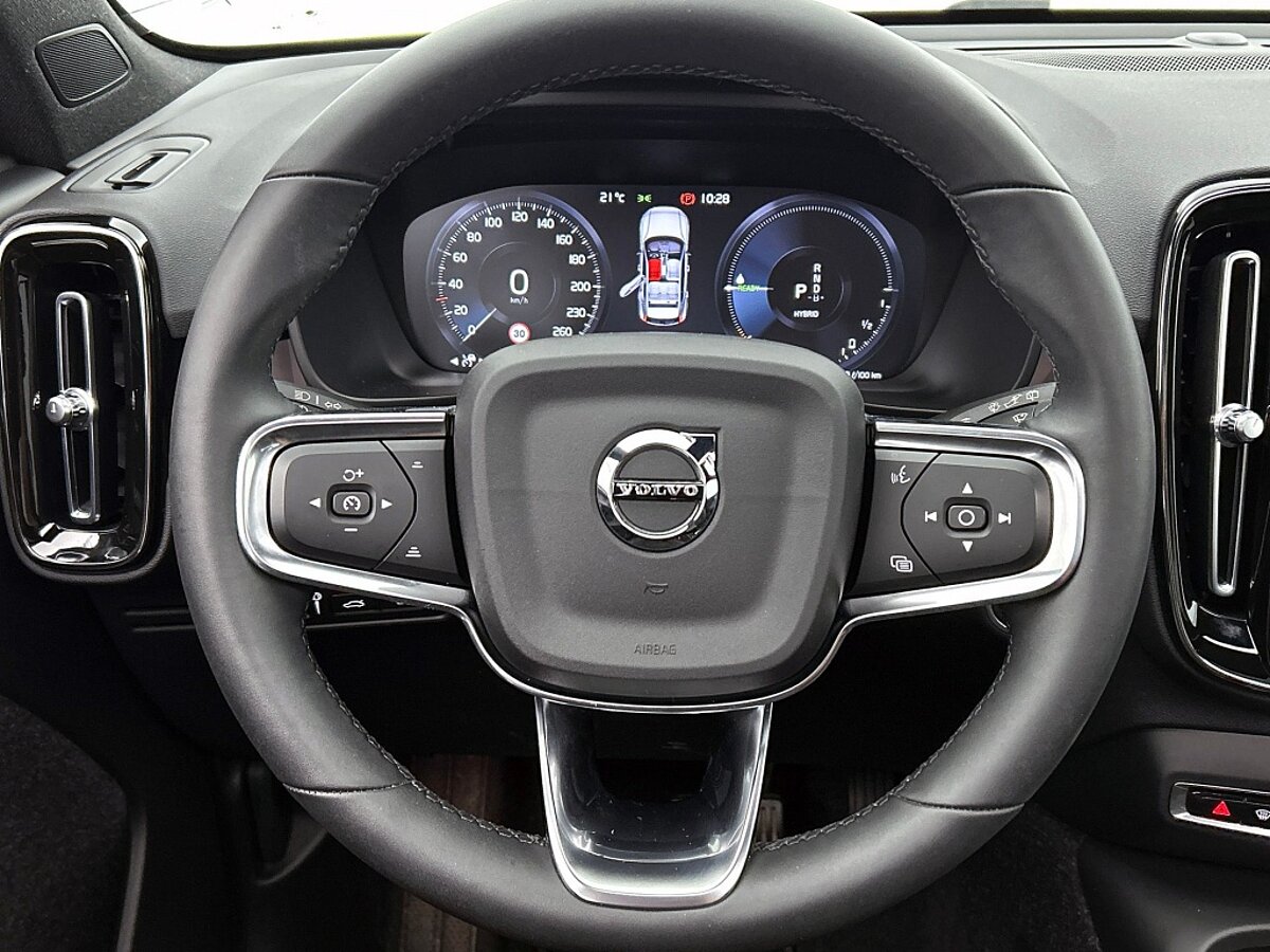 47093947 volvo xc40 1 5 t4 ultimate bright pilot assist trekhaak panoramadak 44