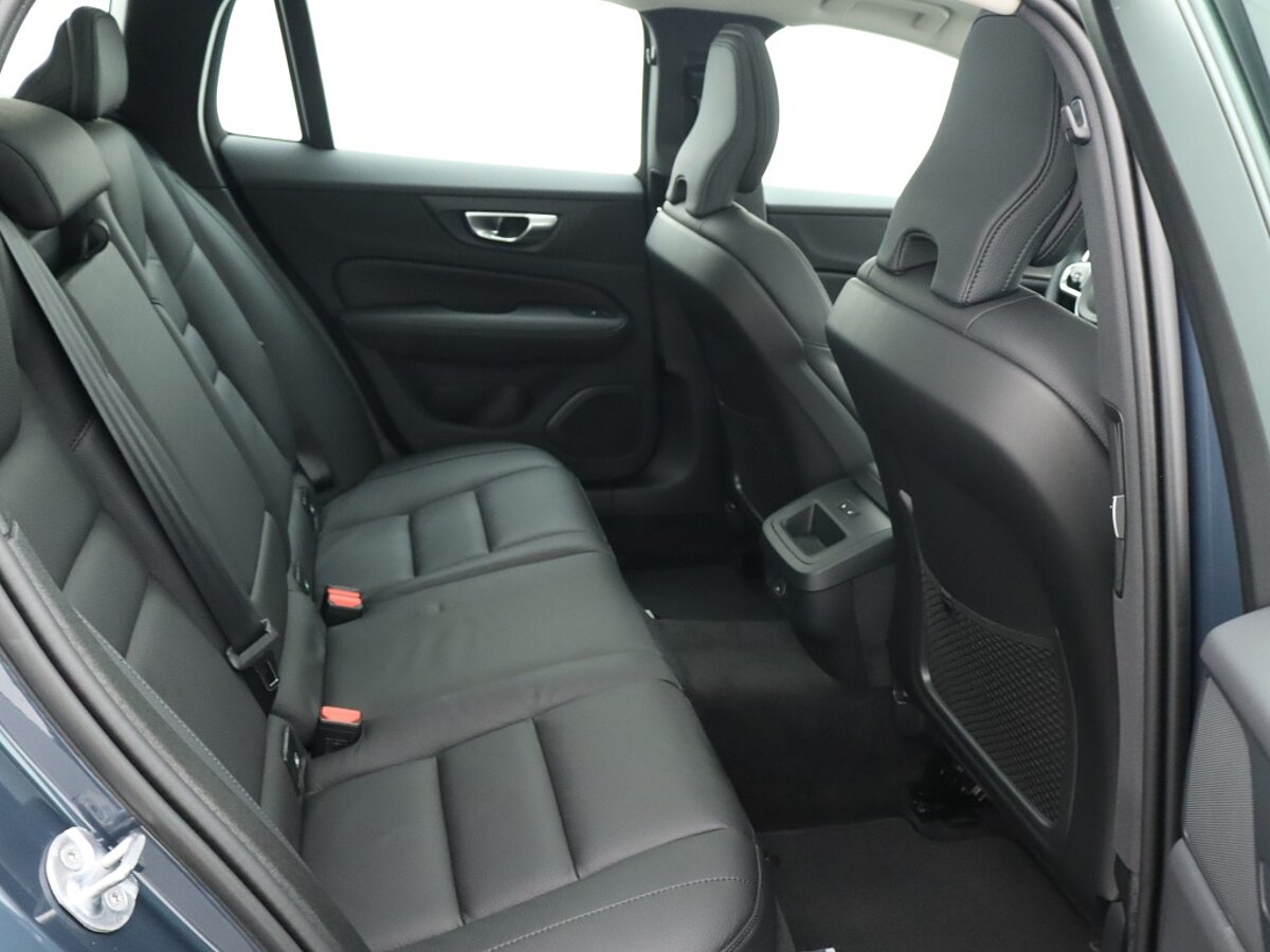 35574351 volvo v60 2 0 b4 plus bright 5920df