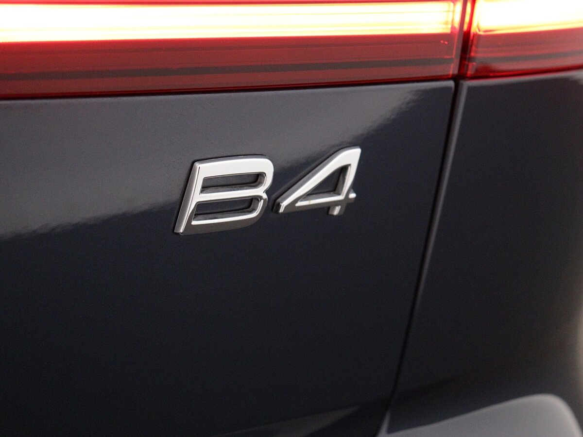43882075 volvo v60 2 0 b4 plus bright panorama dak leder 360ao camera h k 88