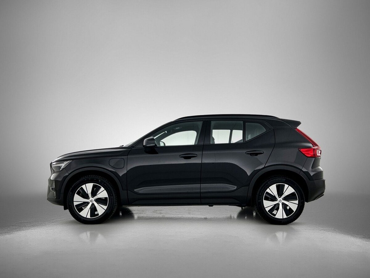 45928045 volvo xc40 1 5 t5 plus dark 2 01