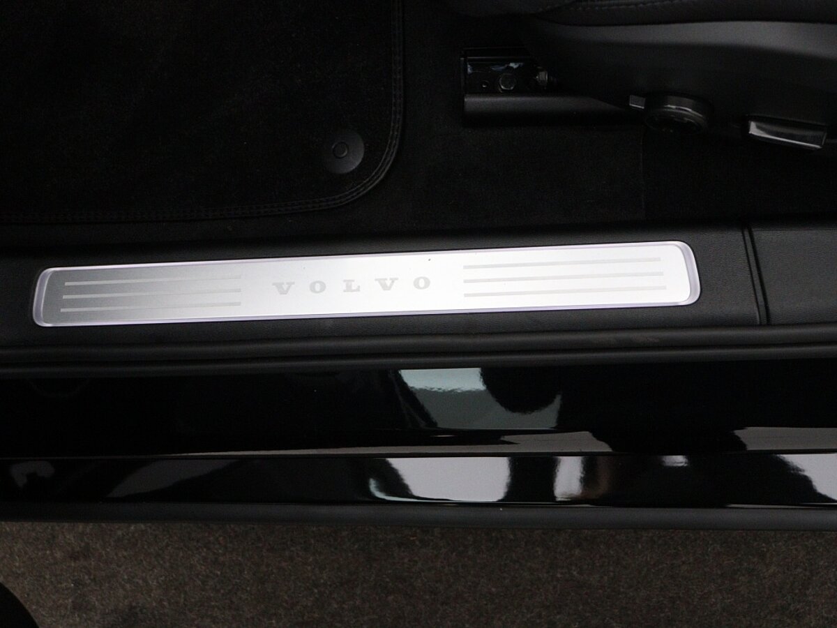 34316193 volvo v90 b5 ultimate bright 54