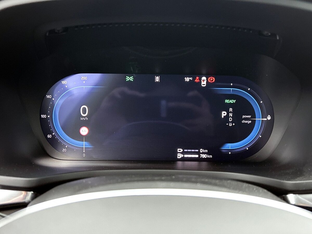 47443724 volvo v60 2 0 t6 plus dark trekhaak sport leder 360 blis pilot 05