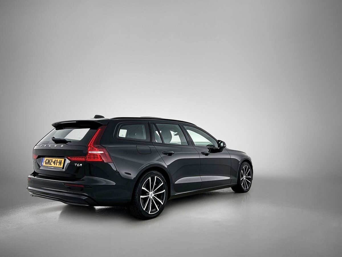 47895954 volvo v60 2 0 t6 black edition panorama dak 360 trekhaak sportled 4 02