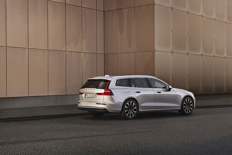 Stap dit jaar nog in de Volvo V60 Mild Hybrid