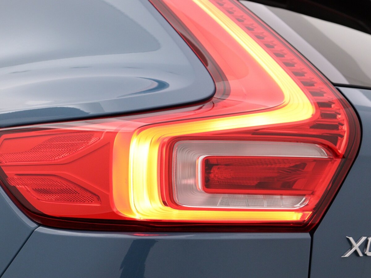 44035279 volvo xc40 1 5 t4 plus dark 360a camera 6c5baa