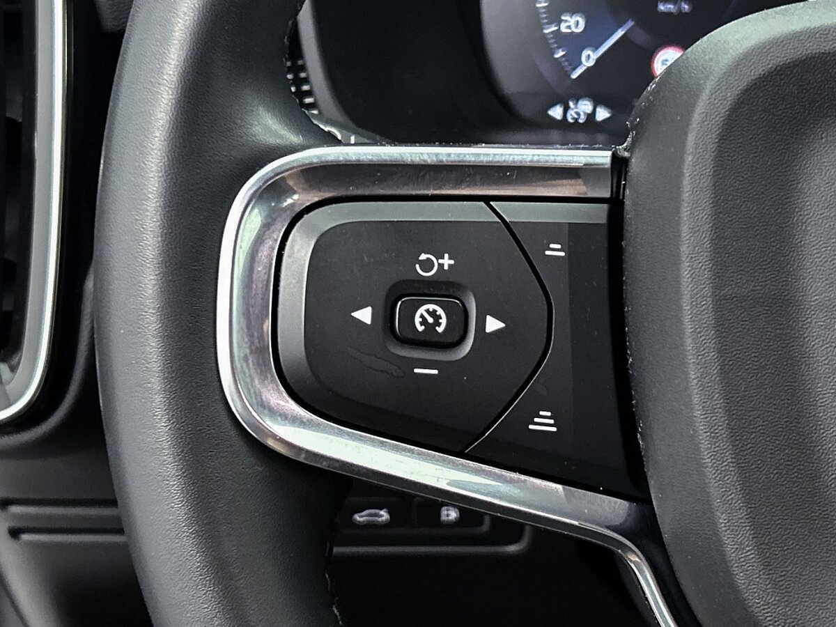44515469 volvo xc40 t4 recharge r design adaptive cruise stoelverwarming 33