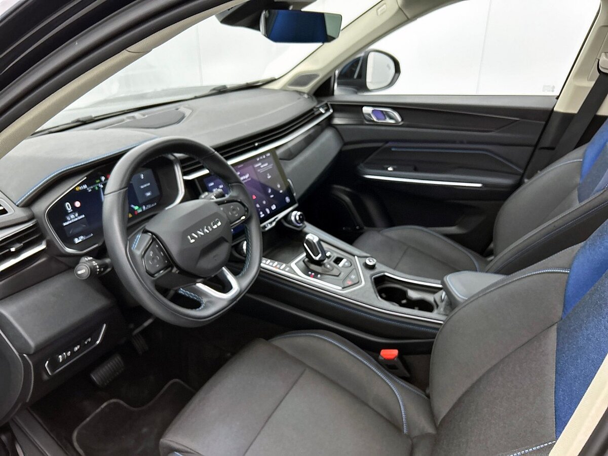 46898033 lynk co 01 1 5 hybride rijklaar inclusief 12 maanden garantie 36