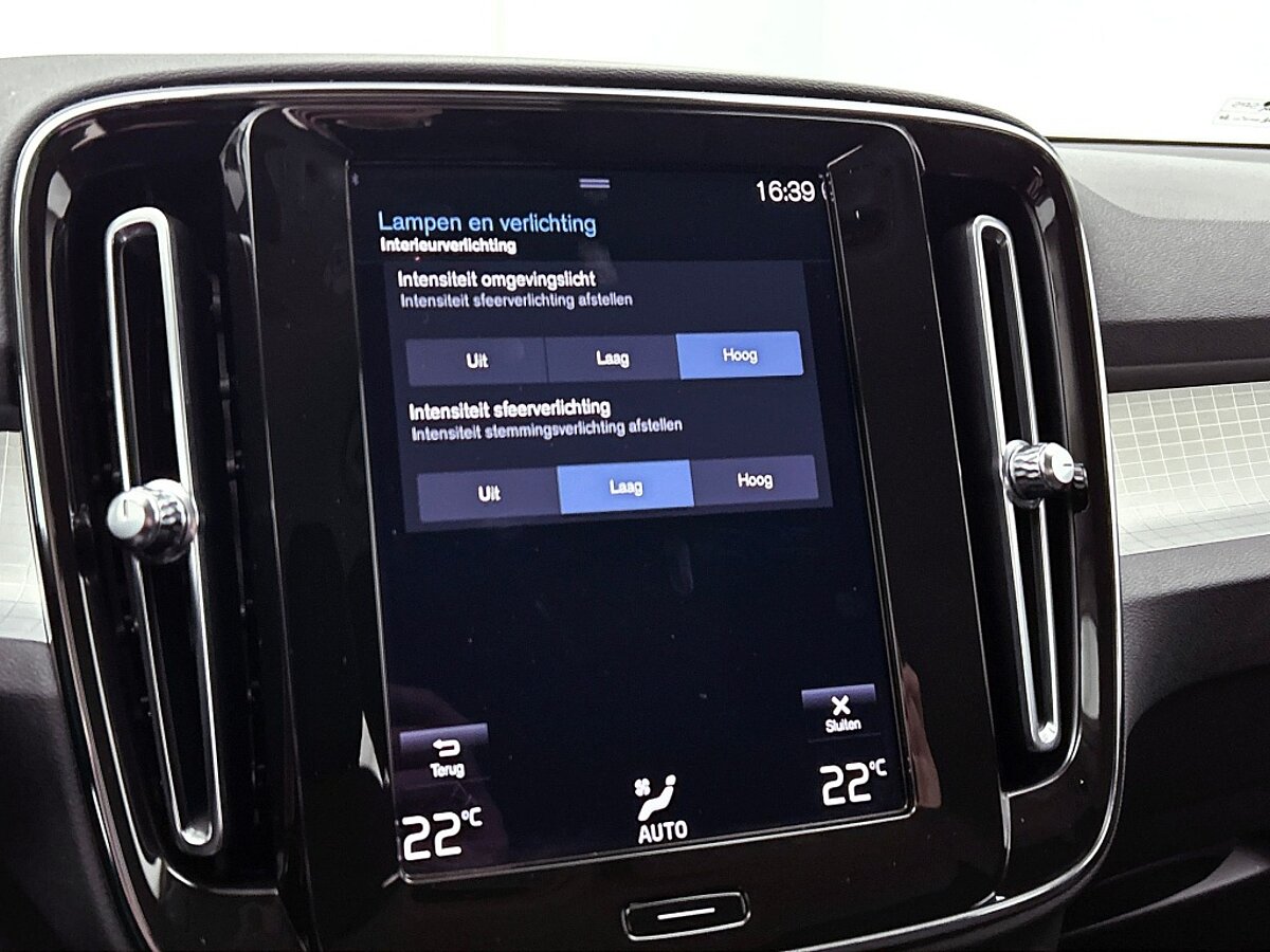 48970631 volvo xc40 1 5 t2 business pro trekhaak blis navigatie dab 63