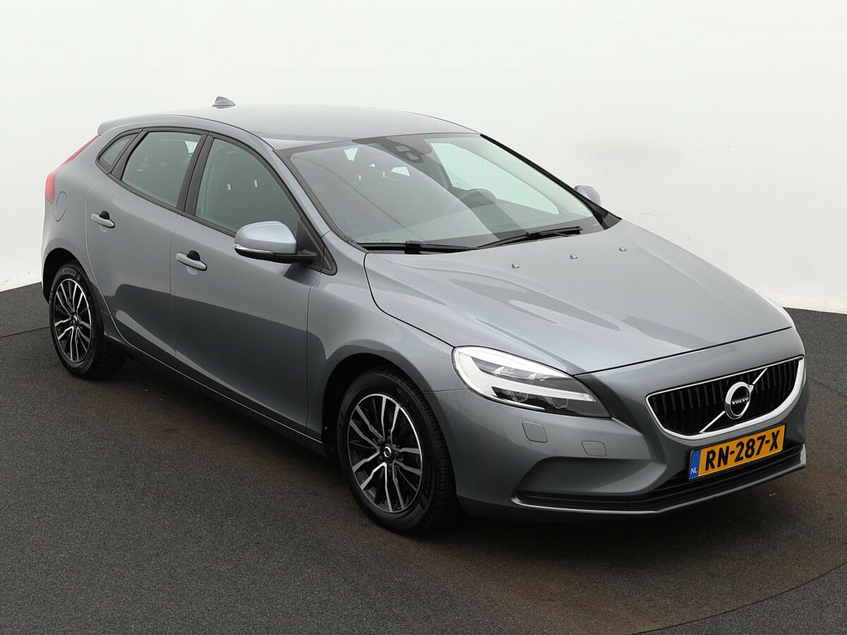 34202849 volvo v40 2 0 t2 nordic 12 maanden garantie navigatiesysteem 7
