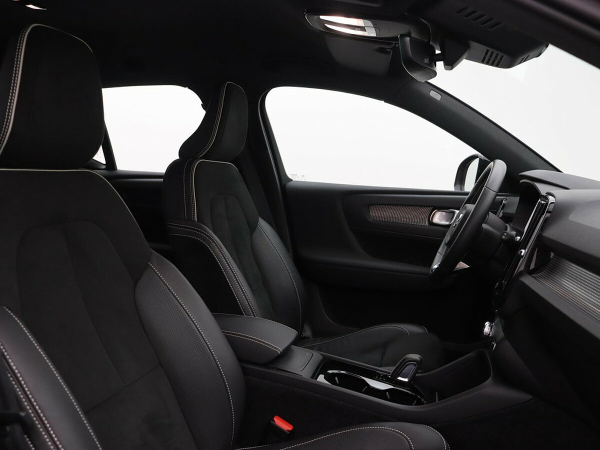 34255172 volvo xc40 p8 recharge awd r design memory seats draadloze lader warmte 59