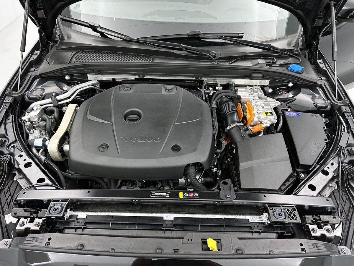 46919098 volvo v60 2 0 t6 plus dark trekhaak 8de5a7