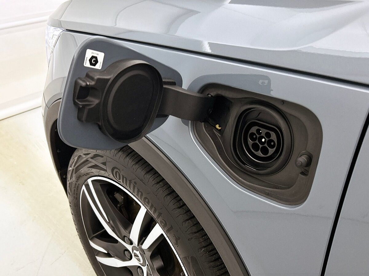 47156536 volvo xc40 1 5 t5 r design pilot assist trekhaak keyless blis clima 604be7