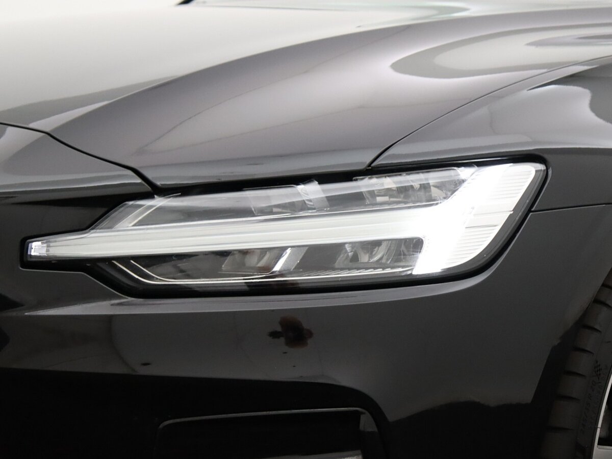 35329522 volvo s60 2 0 b3 plus dark 95