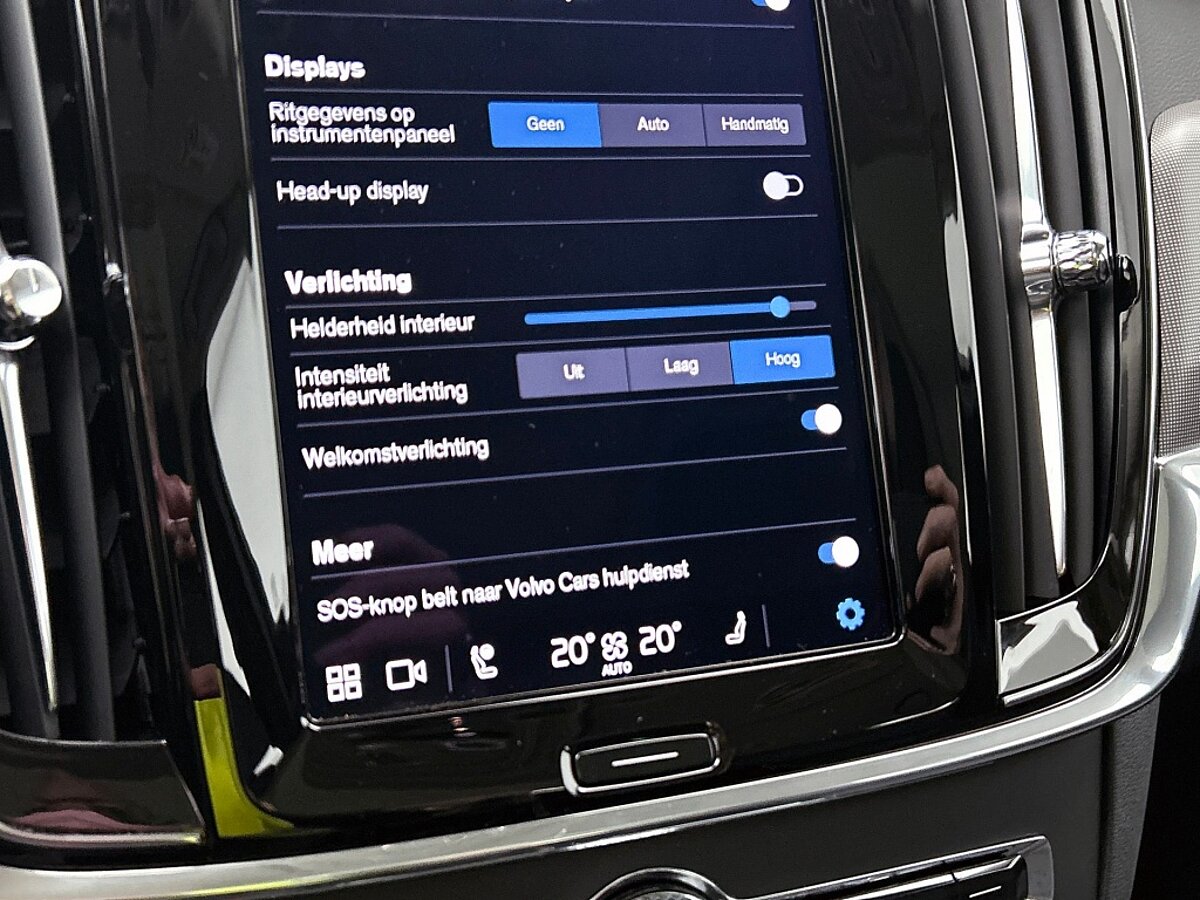 47270922 volvo v90 2 0 t8 awd uitra dark 42