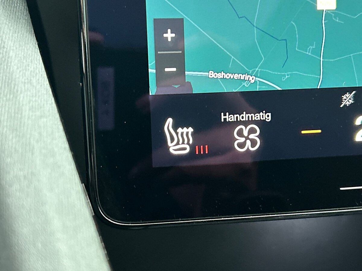 48293049 polestar 2 srsm plus 70 kwh 8