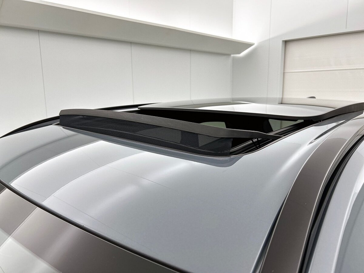 48340442 volvo xc60 2 0 t6 plug in hybrid awd ultimate dark luchtvering trekhaak 75