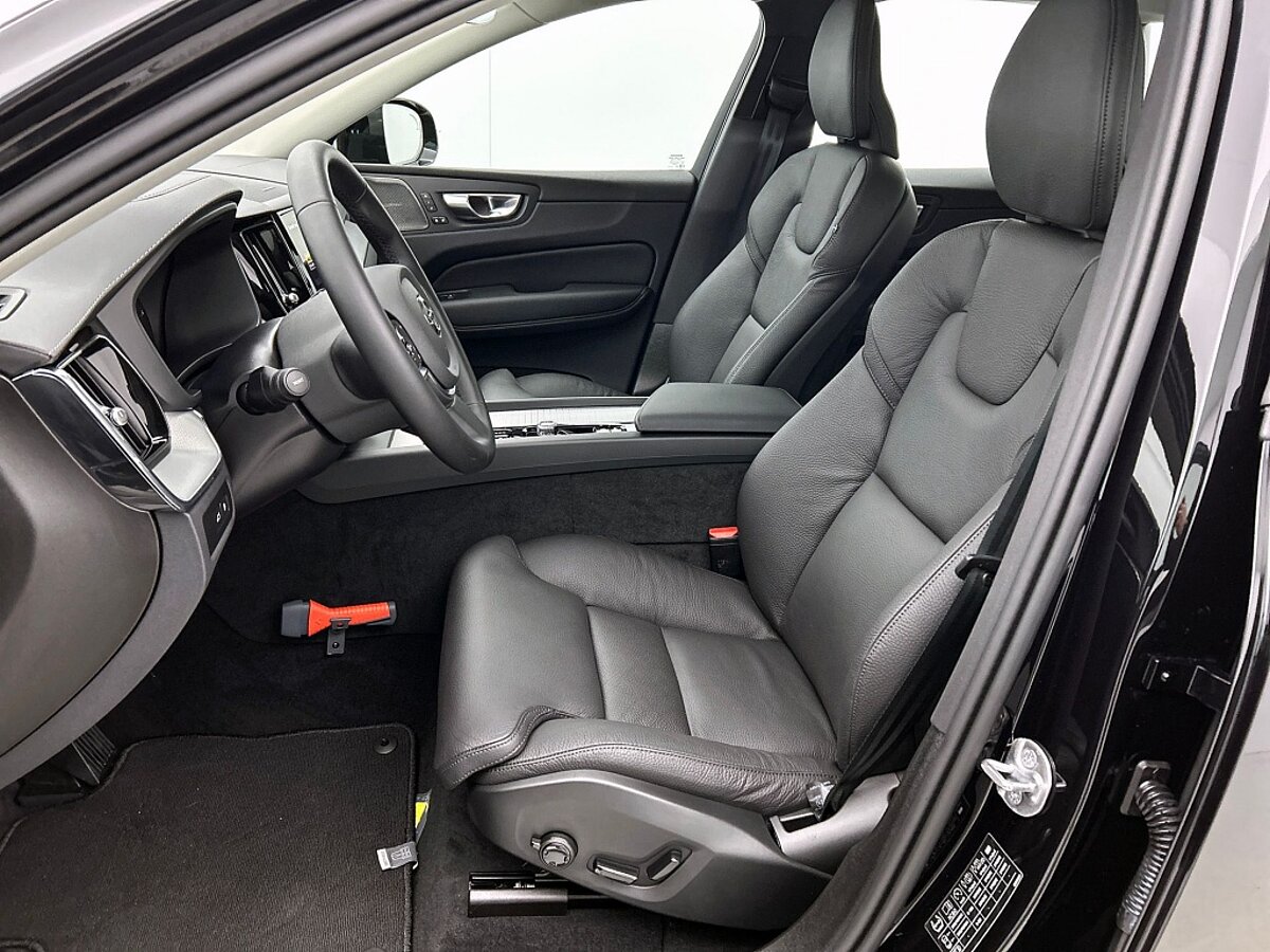 48687982 volvo xc60 2 0 t6 awd ultra dark 457a06