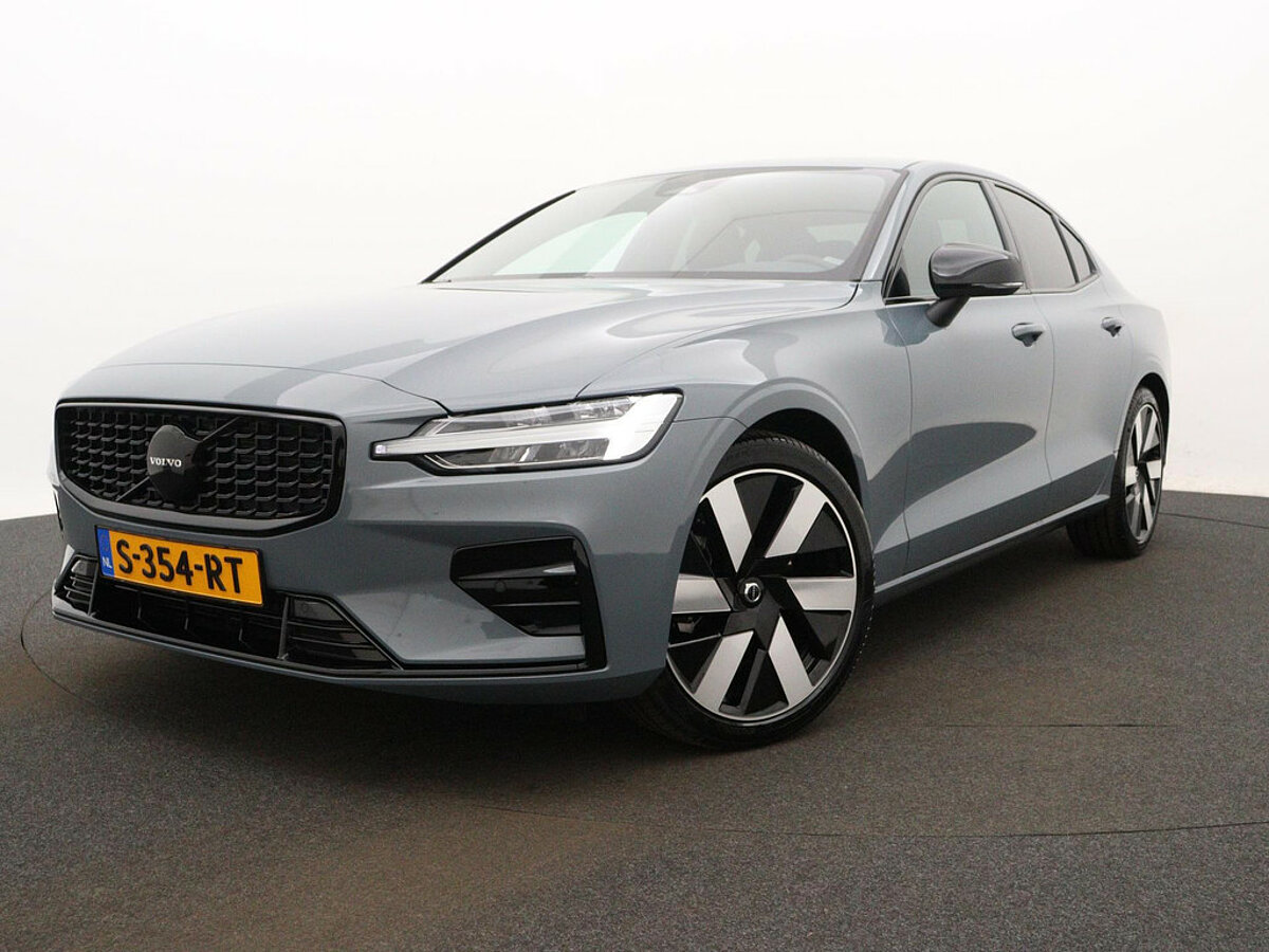34316478 volvo s60 2 0 b3 plus dark sportstoelen parkeercamera achter 2ace50