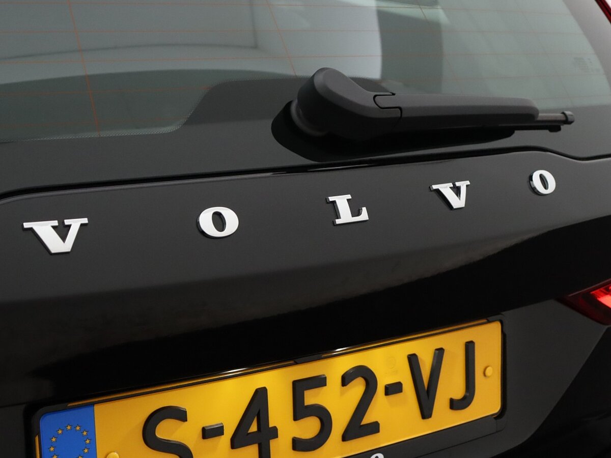 35638232 volvo v60 2 0 b4 plus bright 190d10