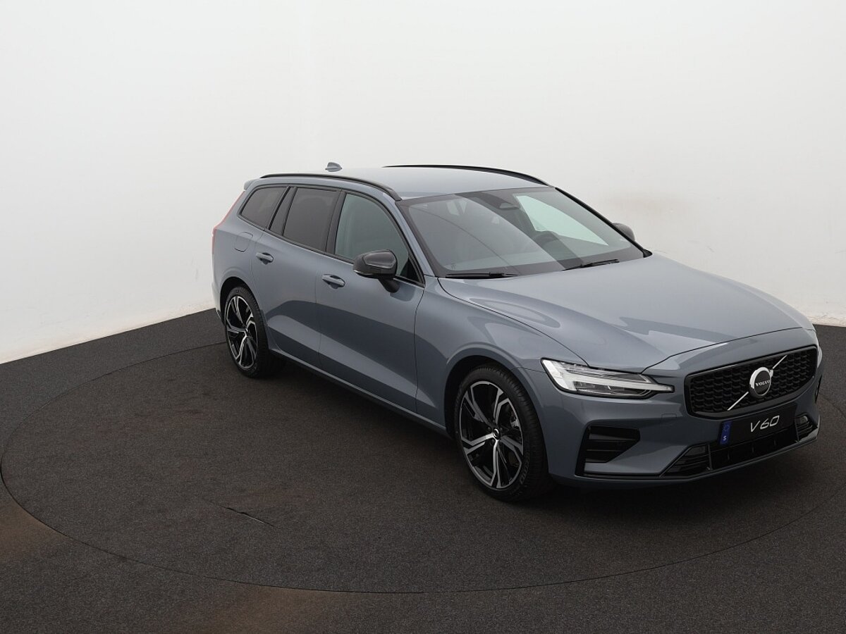 43874128 volvo v60 2 0 b3 plus dark adaptive cruise el stoelen stoelverwarmi 15f813