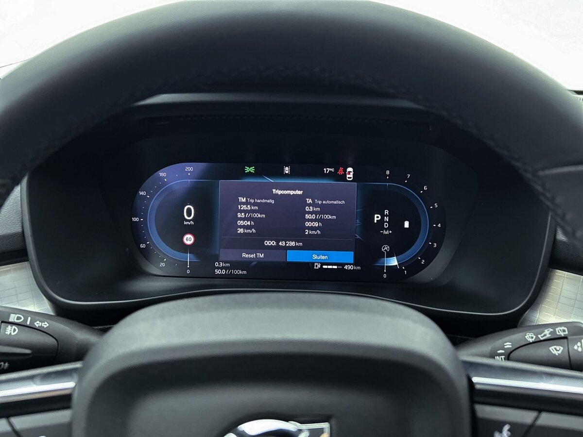 44775017 volvo xc40 2 0 b4 plus dark trekhaak 8 05