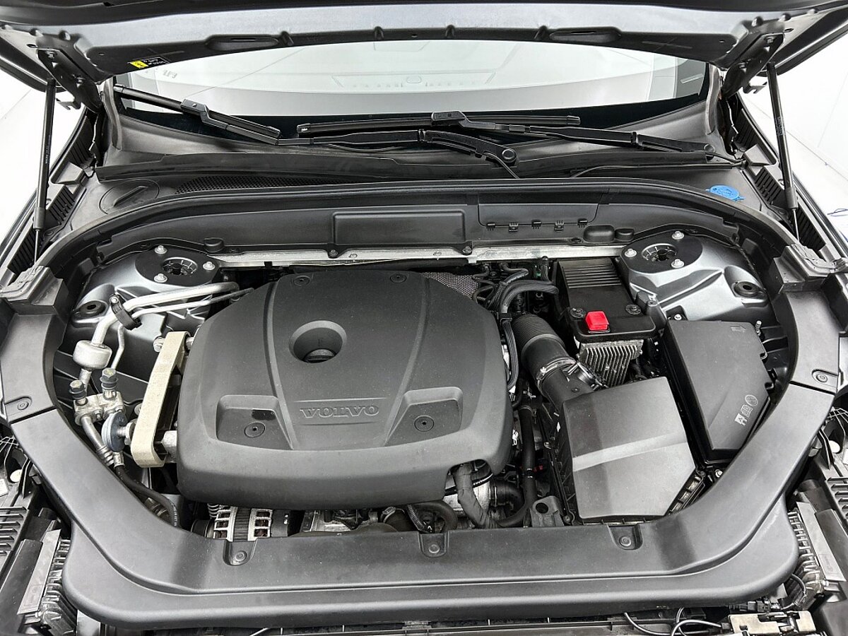 47013591 volvo xc60 2 0 t5 awd r design ffac9c