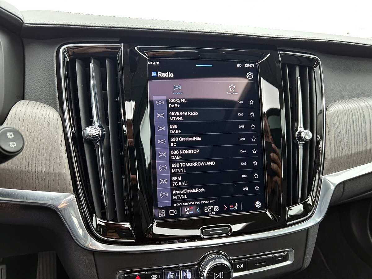 49484329 volvo v90 2 0 t6 awd ultimate bright panorama dak trekhaak leder 61