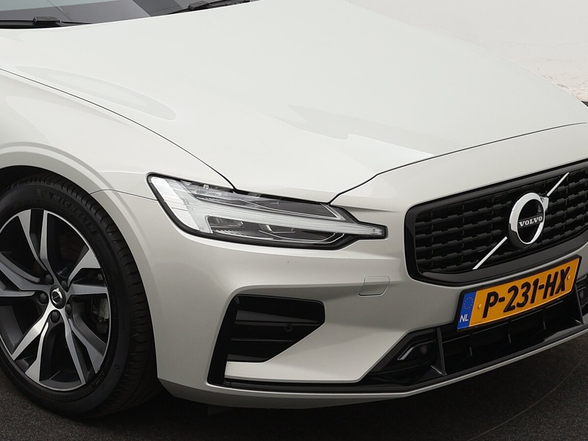 36155169 volvo v60 2 0 b3 r design 87