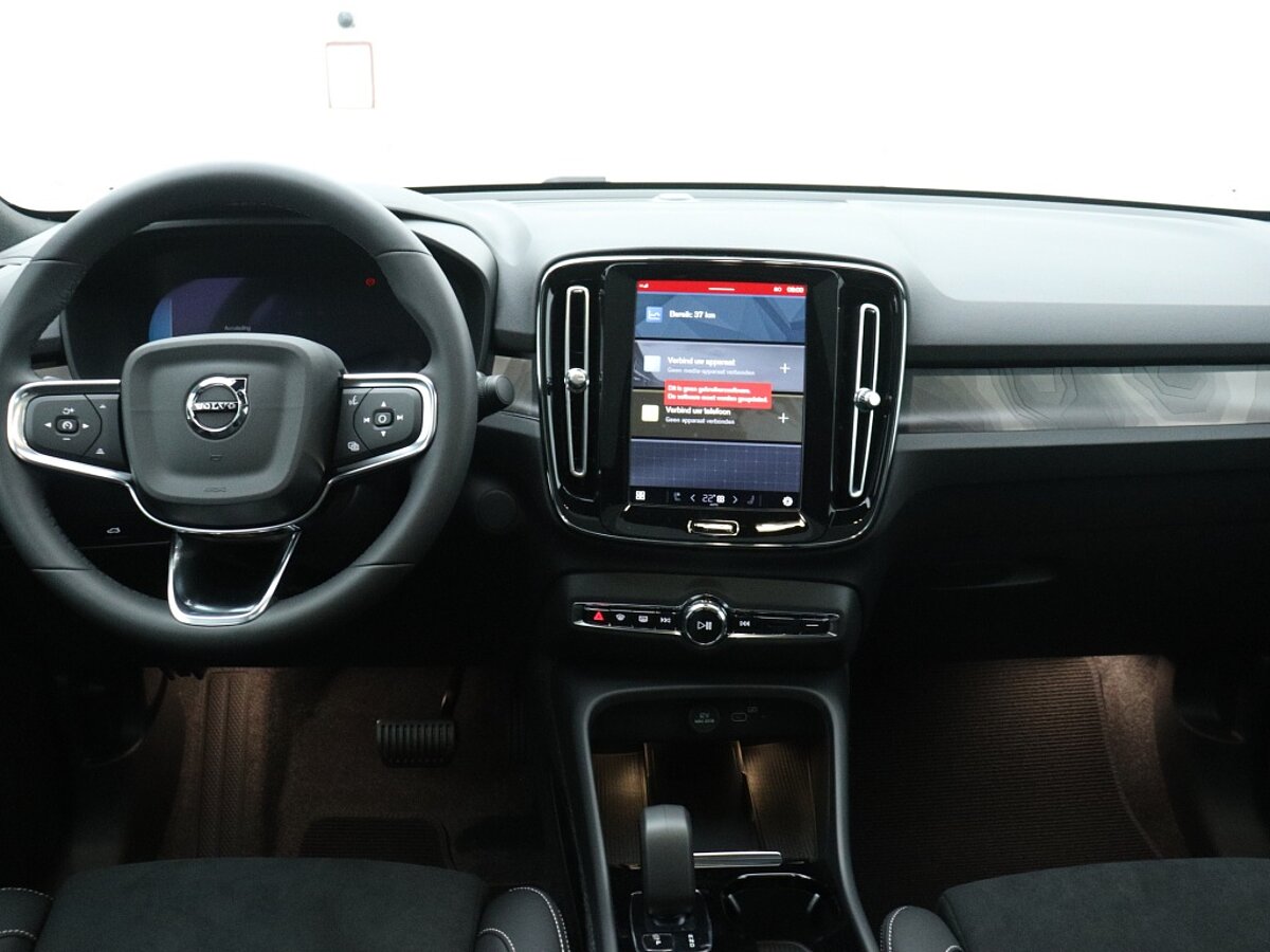 38203995 volvo c40 extended plus 82 kwh trekhaak panorama dak camera 5 19