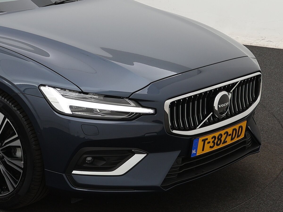 35953374 volvo v60 2 0 b4 plus bright 11