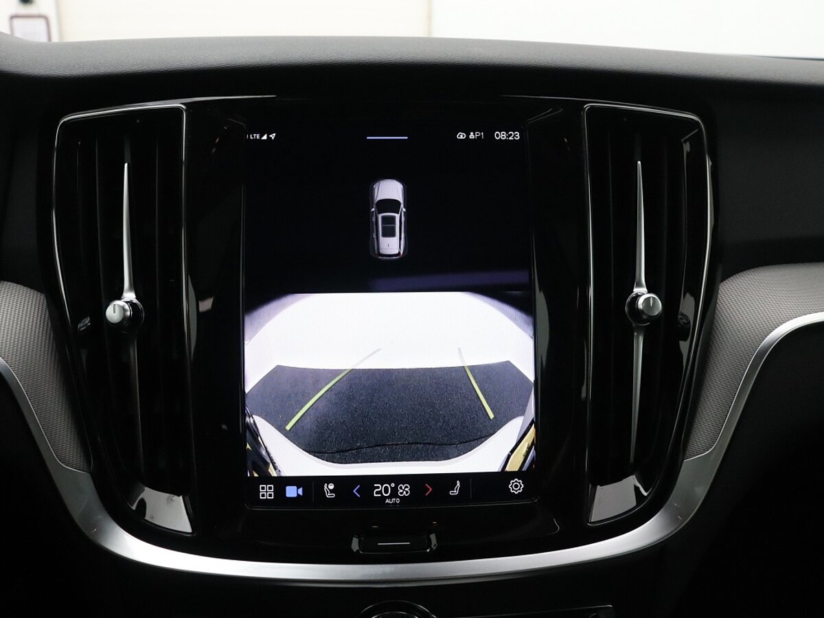 41451043 volvo v60 2 0 b3 plus dark panorama dak trekhaak lighting pack 53768e