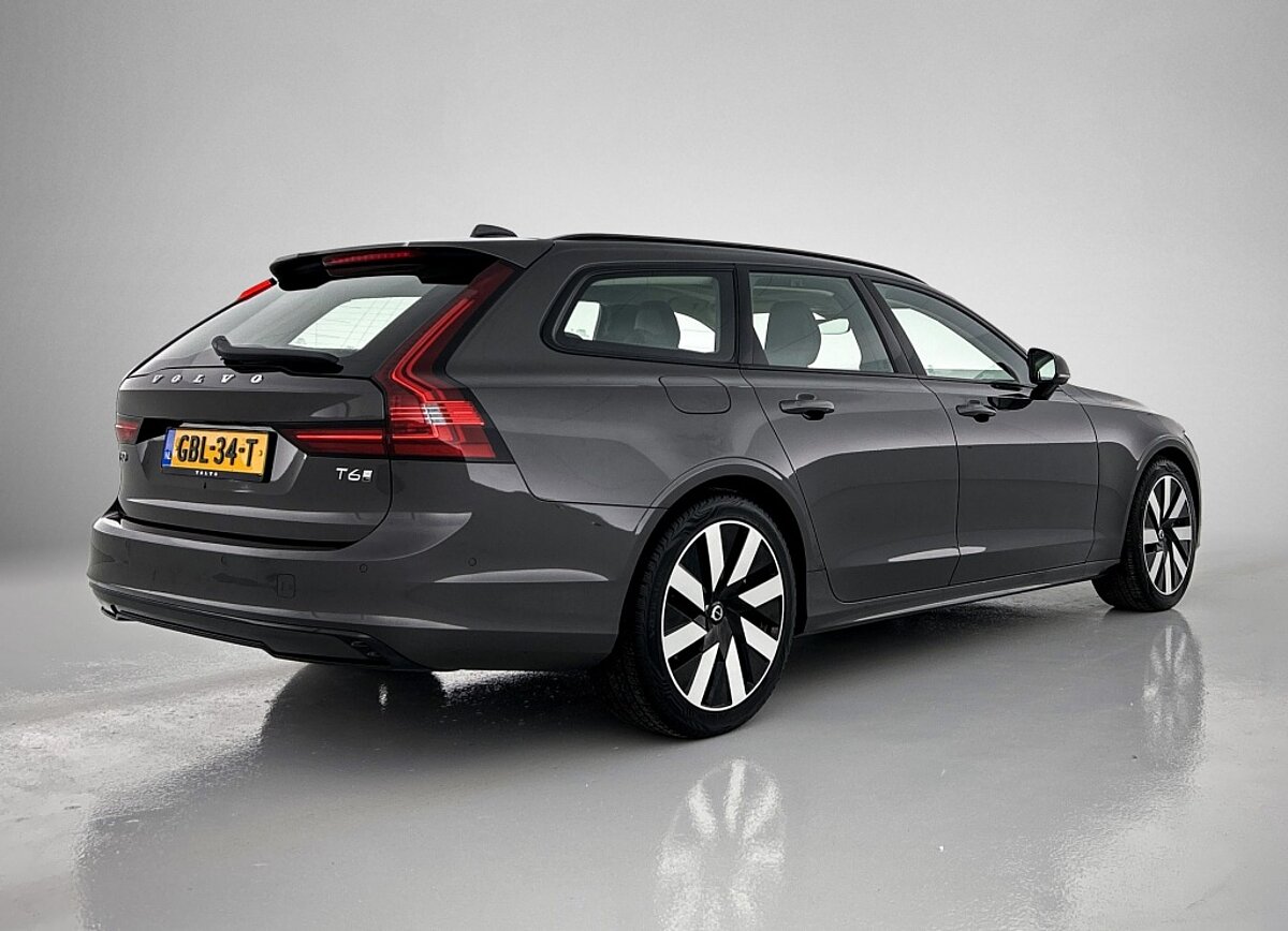44659434 volvo v90 2 0 t6 awd ultra dark 4 02