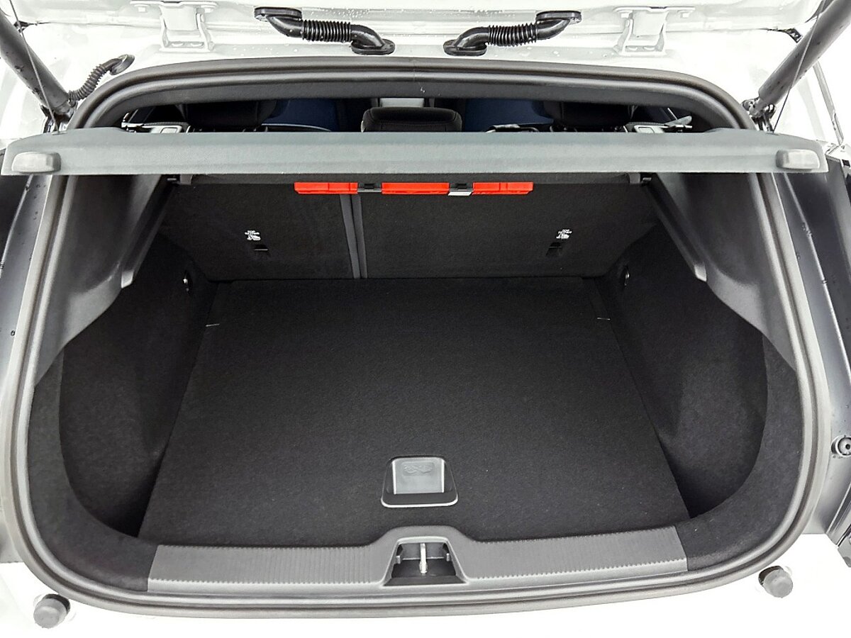 49433396 volvo ex30 plus extended range nieuw voorraad climate pack camera 07