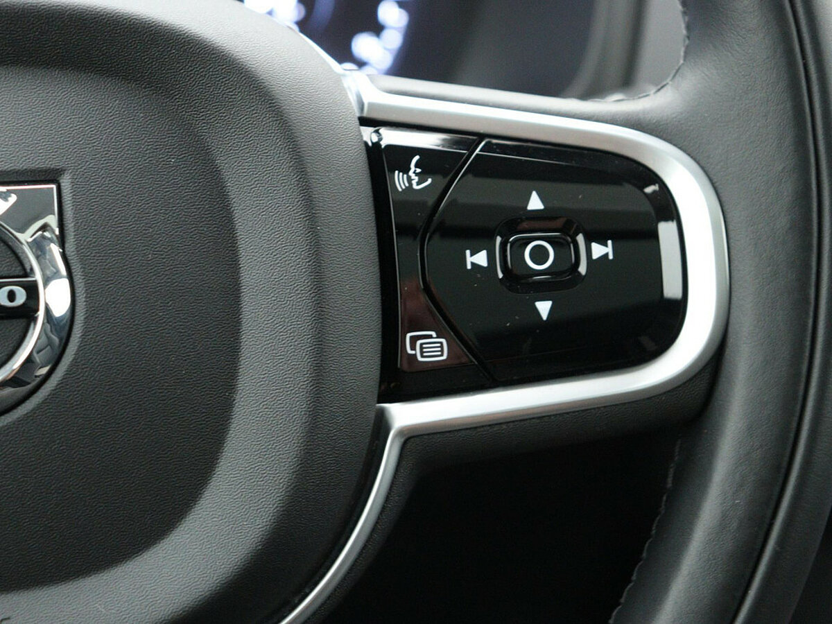 34573853 volvo xc90 2 0 t8 recharge awd inscription luchtvering panorama dak k 998c2d