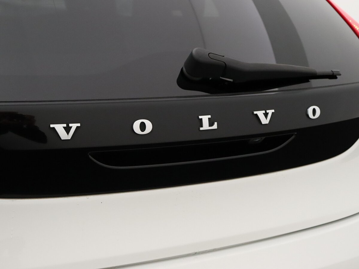 36007830 volvo v40 1 5 t3 polar sport panorama dak navigatie pdc 82