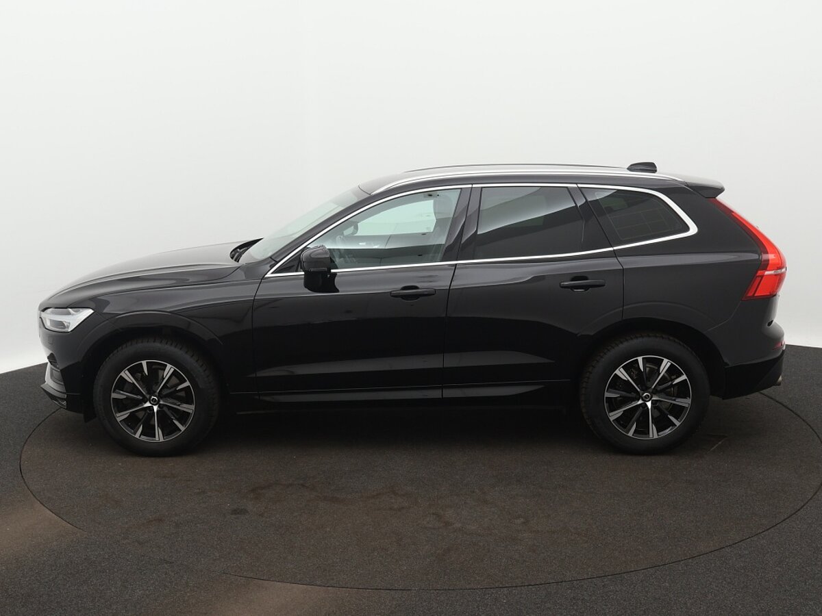 43349984 volvo xc60 2 0 b5 awd momentum pro 2 03