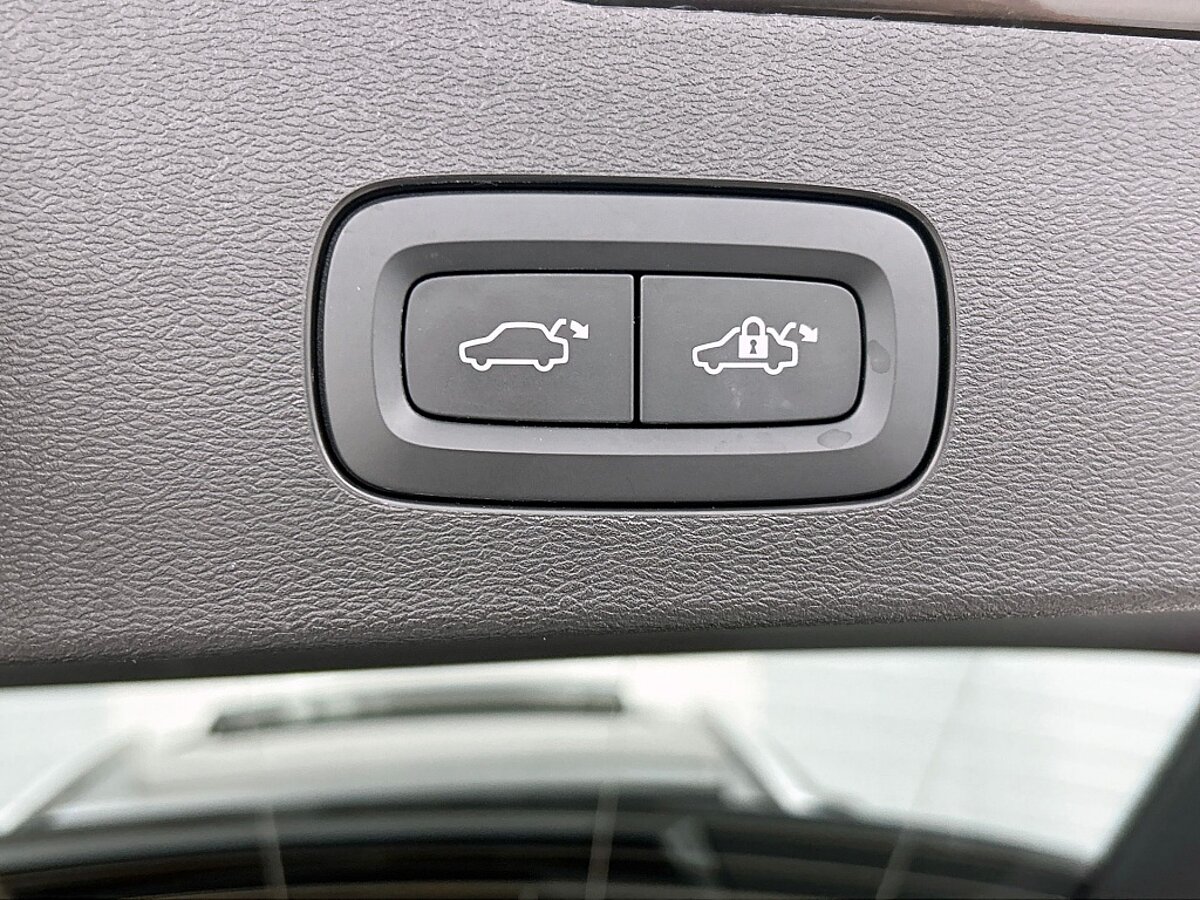 45912620 volvo v60 2 0 t6 awd ultimate bright 360a camera trekhaak panoramada 38