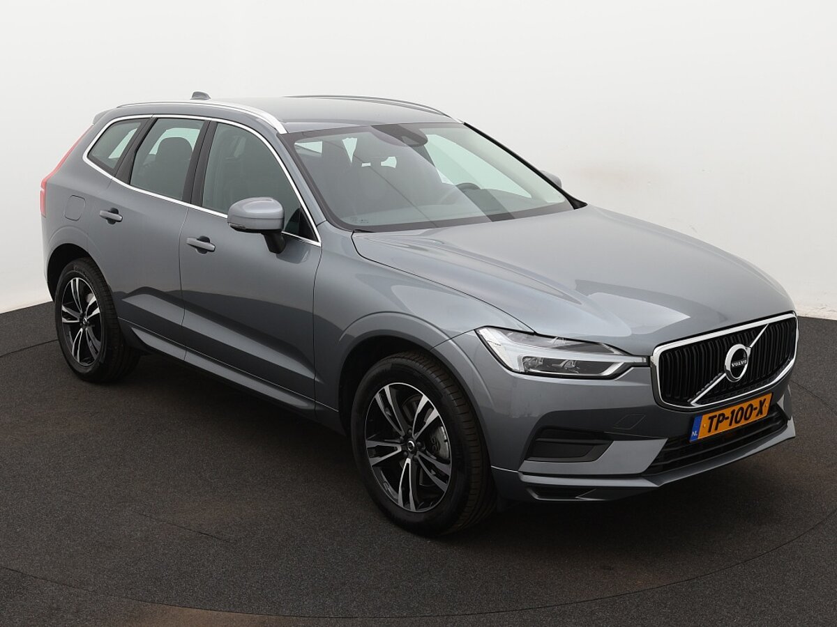 35868279 volvo xc60 2 0 t5 awd momentum 8 07