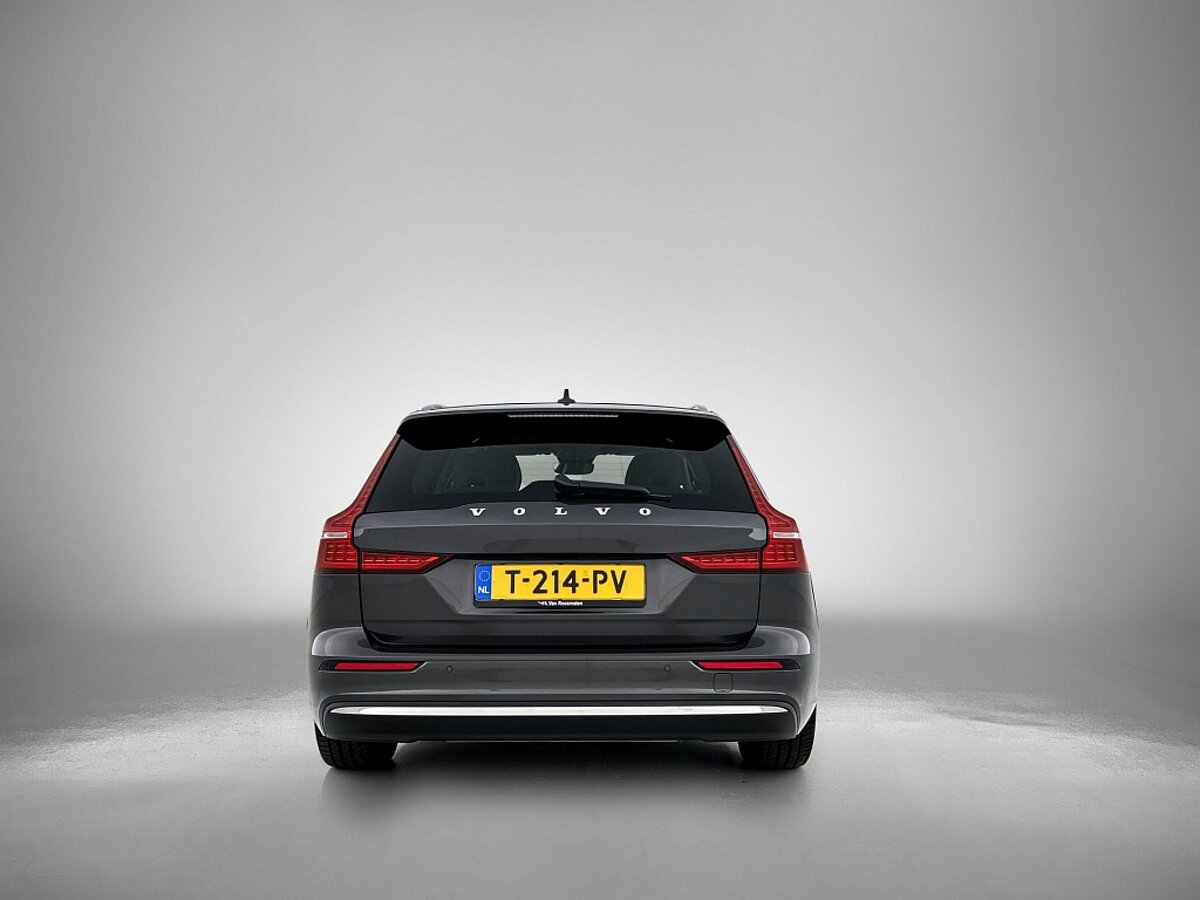 45912620 volvo v60 2 0 t6 awd ultimate bright 360a camera trekhaak panoramada 3 06