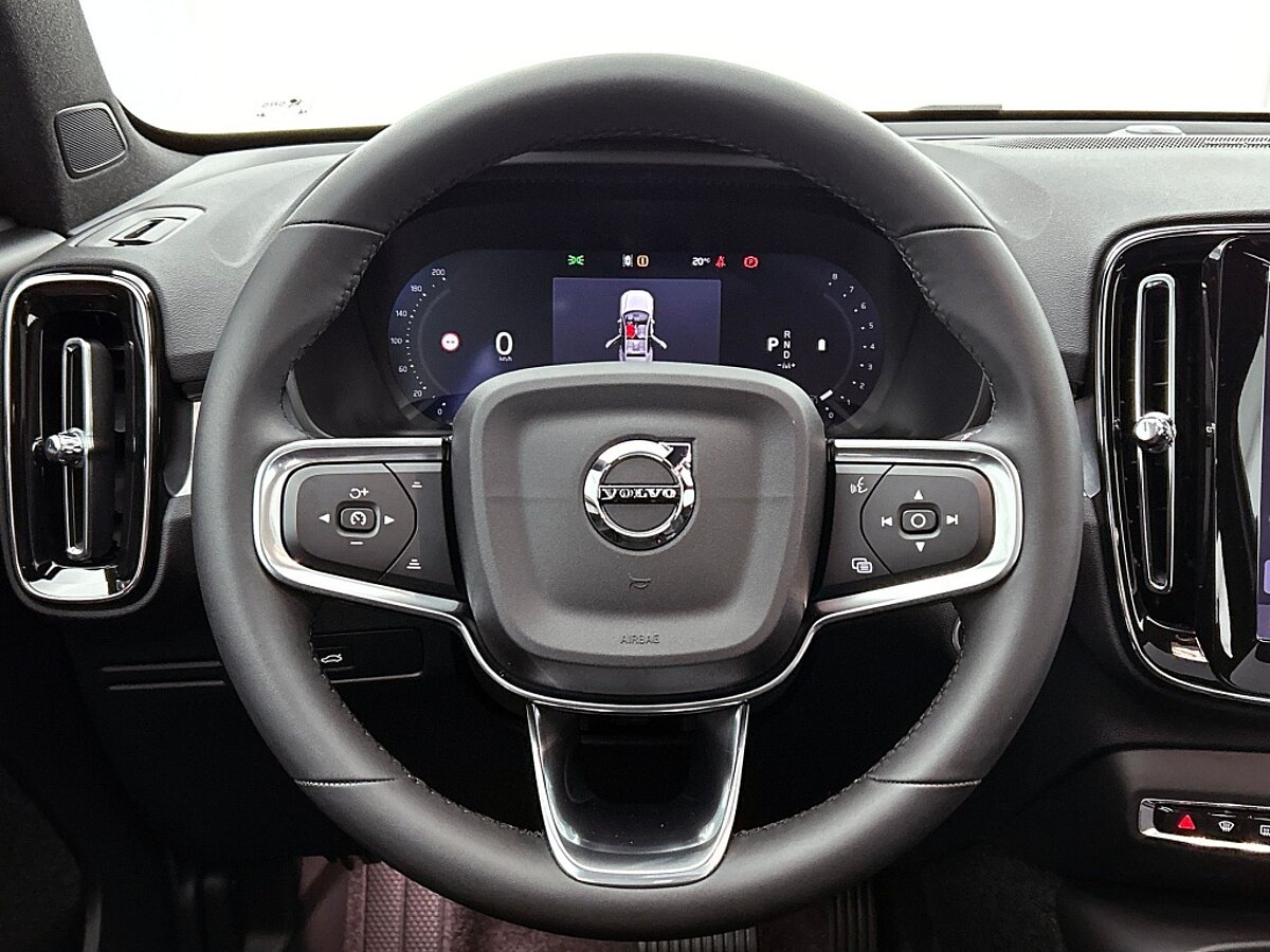 46591412 volvo xc40 xc40 b4 plus black edition lounge pack voorraad 30