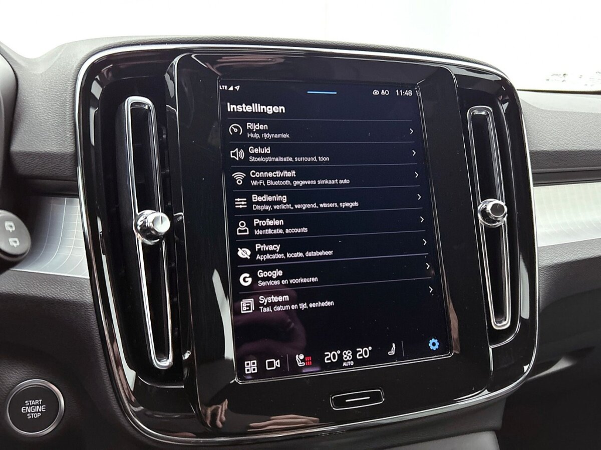 47270753 volvo xc40 2 0 b4 plus dark automaat trekhaak harman kardon 11