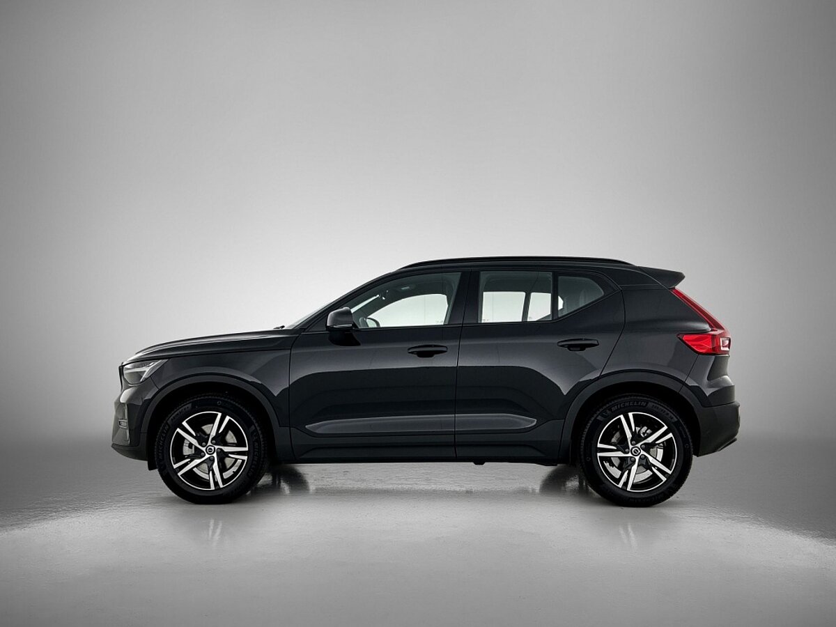 47459109 volvo xc40 2 0 b4 plus dark 2 02