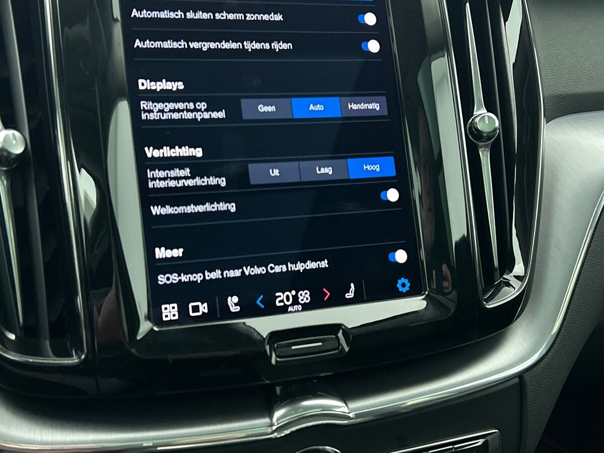 48575818 volvo xc60 2 0 t6 plug in hybrid awd inscription expression 30e9e9